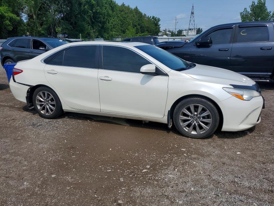 64343566 :رقم المزاد ، 4T1BD1FK7HU201762 vin ، 2017 Toyota Camry مزاد بيع