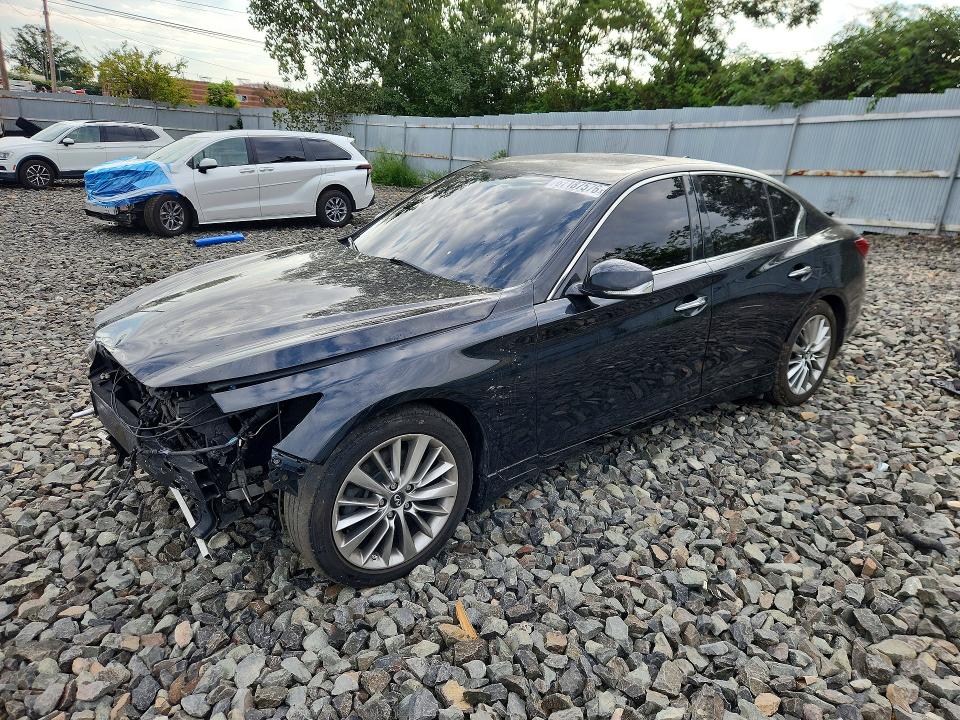 67187576 :رقم المزاد ، JN1EV7AP9JM362417 vin ، 2018 Infiniti Q50 مزاد بيع