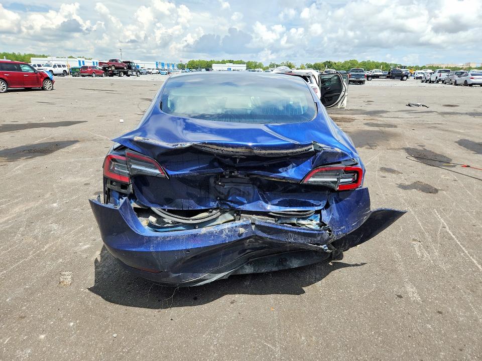 Auction sale of the 2018 Tesla Model 3, vin: 5YJ3E1EB0JF115182, lot number: 64187826