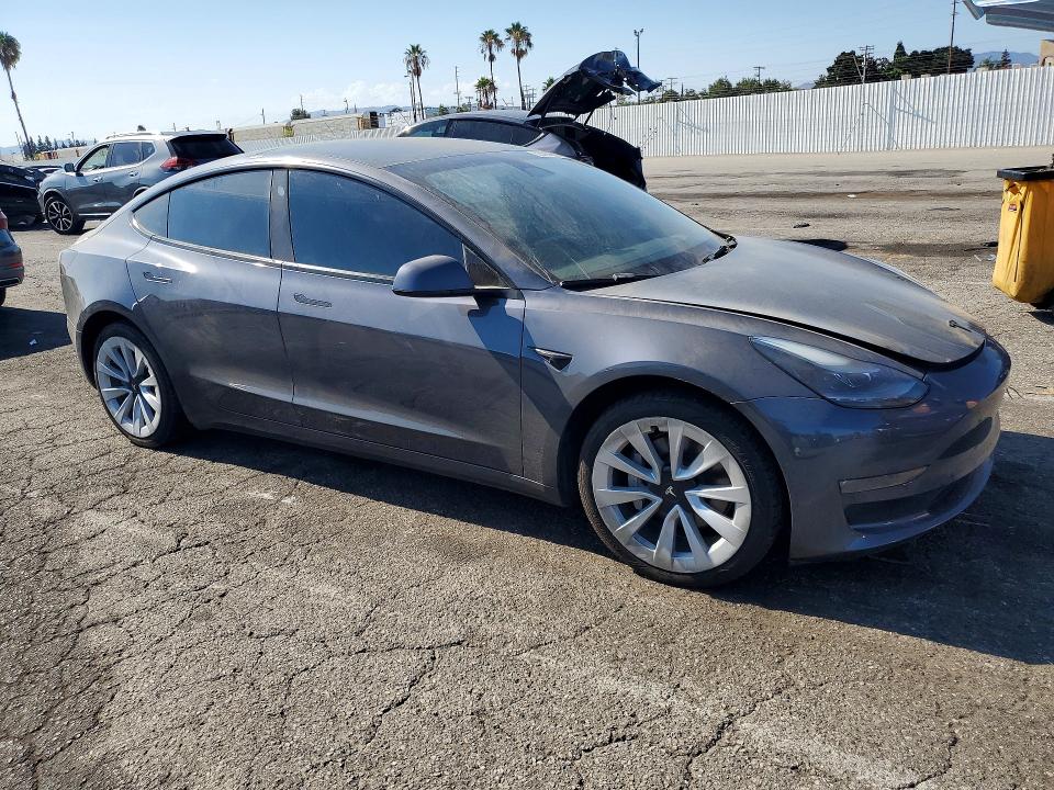 Продажа на аукционе авто 2022 Tesla Model 3, vin: 5YJ3E1EB7NF166796, номер лота: 63596996