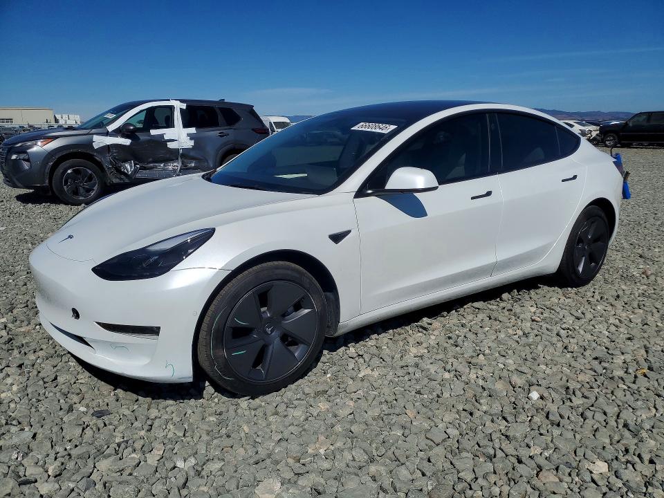 2022 Tesla Model 3 მანქანა იყიდება აუქციონზე, vin: 5YJ3E1EB2NF138792, აუქციონის ნომერი: 66608646