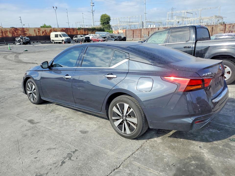 67197916 :رقم المزاد ، 1N4BL4EV4KC129488 vin ، 2019 Nissan Altima مزاد بيع