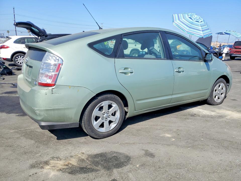 63910976 :رقم المزاد ، JTDKB20U883326706 vin ، 2008 Toyota Prius مزاد بيع