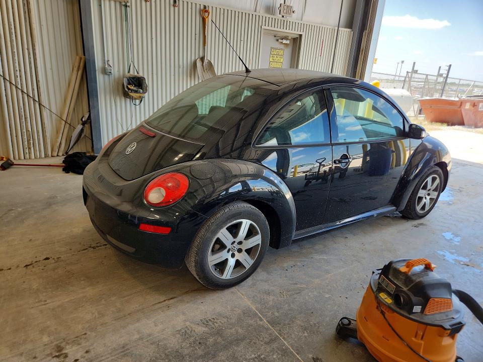 Продажа на аукционе авто 2006 Volkswagen New Beetle, vin: 3VWPW31C86M405811, номер лота: 66289336