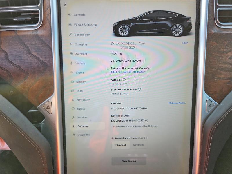 Продажа на аукционе авто 2017 Tesla Model S, vin: 5YJSA1E27HF230301, номер лота: 65024146