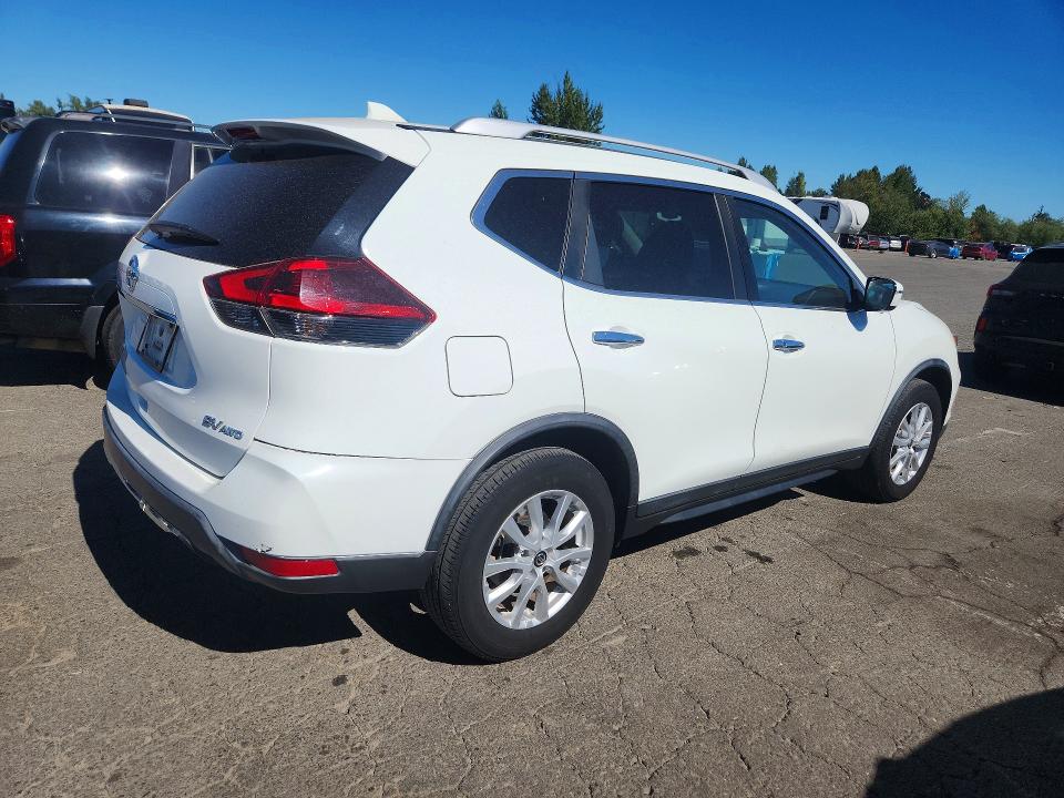 Auction sale of the 2018 Nissan Rogue, vin: KNMAT2MV7JP540287, lot number: 63052446