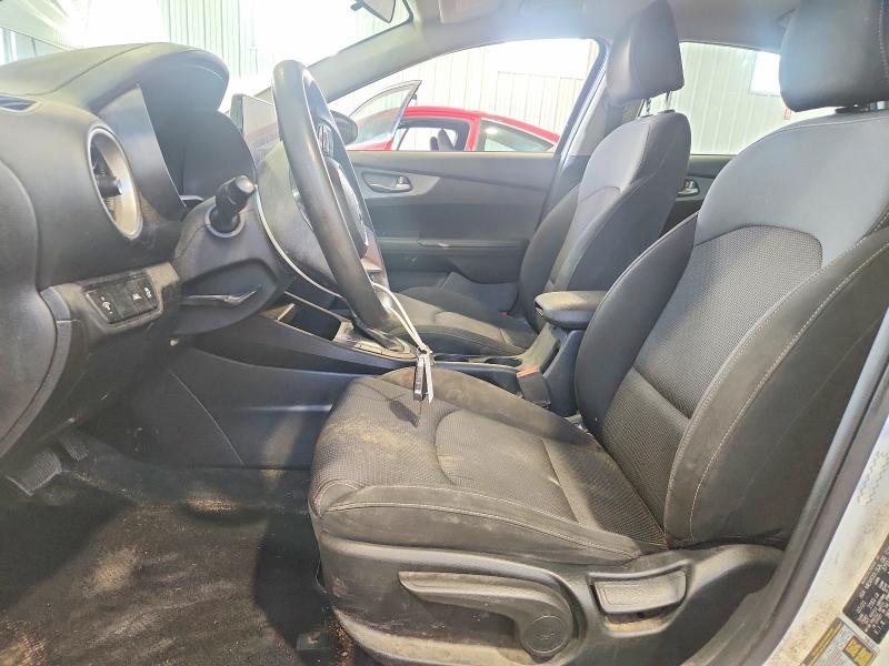 2021 Kia Forte მანქანა იყიდება აუქციონზე, vin: 3KPF24AD4ME395231, აუქციონის ნომერი: 65925466