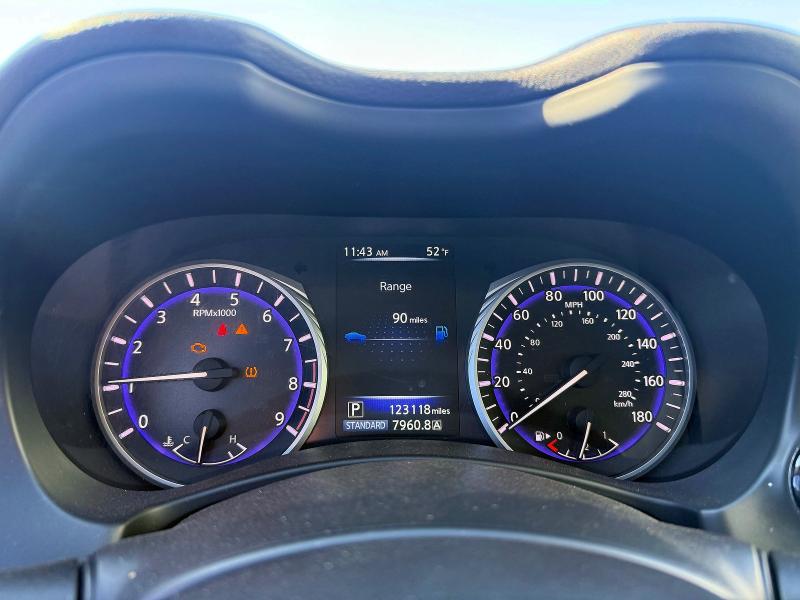 64686776 :رقم المزاد ، JN1BV7AP5FM353353 vin ، 2015 Infiniti Q50 مزاد بيع