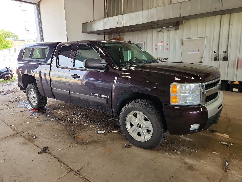 Продажа на аукционе авто 2008 Chevrolet Silverado, vin: 2GCEK190481211842, номер лота: 63850046