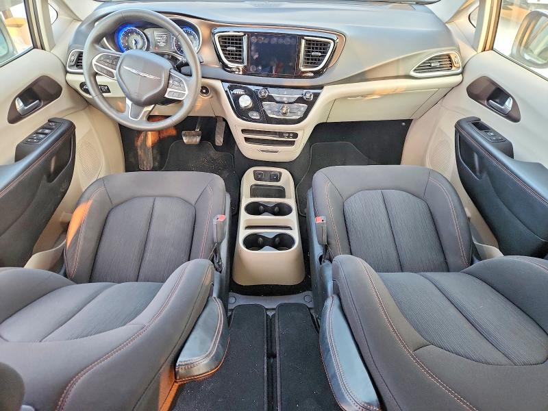 63801726 :رقم المزاد ، 2C4RC1DG5HR541347 vin ، 2017 Chrysler Pacifica مزاد بيع
