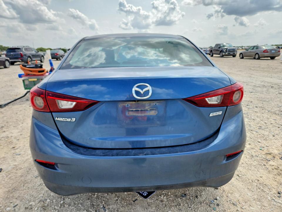64164706 :رقم المزاد ، 3MZBN1V76HM150674 vin ، 2017 Mazda 3 مزاد بيع