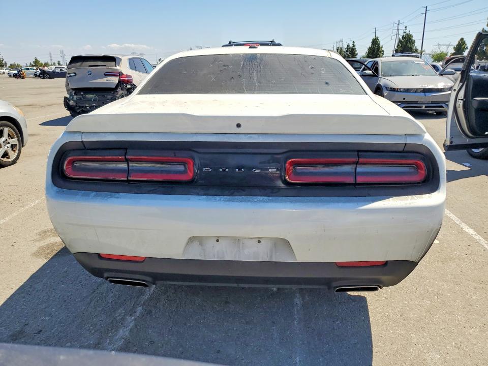 64110926 :رقم المزاد ، 2C3CDZAG1KH571422 vin ، 2019 Dodge Challenger مزاد بيع