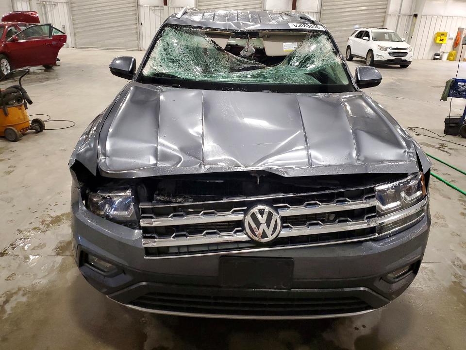 65083846 :رقم المزاد ، 1V2LR2CA5JC539375 vin ، 2018 Volkswagen Atlas مزاد بيع