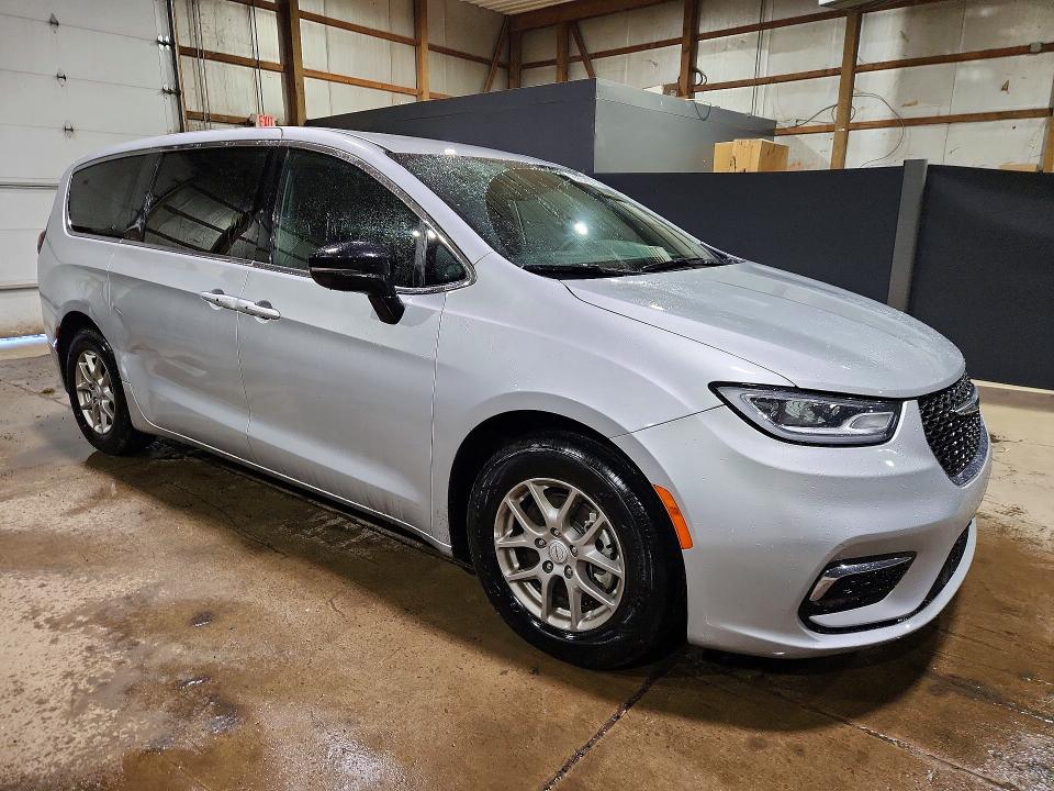 Продажа на аукционе авто 2026 Chrysler Pacifica, vin: 2C4RC1BG9TR186789, номер лота: 63549746