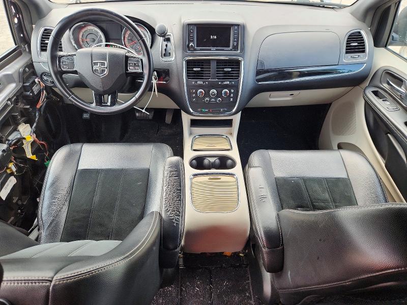 65329476 :رقم المزاد ، 2C4RDGCG6HR664544 vin ، 2017 Dodge Grand Caravan مزاد بيع