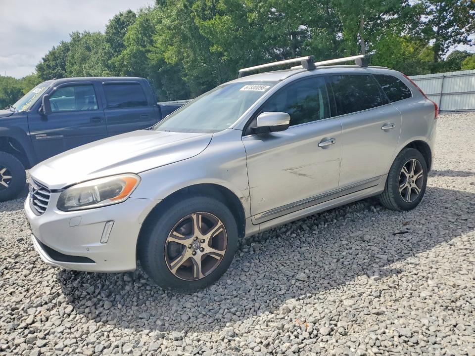 Продажа на аукционе авто 2015 Volvo Xc60, vin: YV4902RM8F2663187, номер лота: 67330056