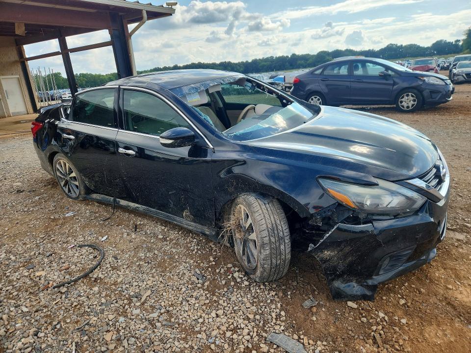 2017 Nissan Altima მანქანა იყიდება აუქციონზე, vin: 1N4AL3AP2HC274860, აუქციონის ნომერი: 63375476