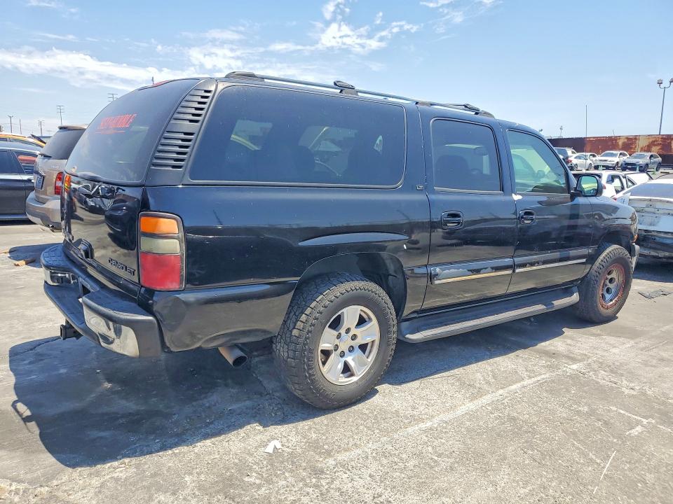 63261256 :رقم المزاد ، 1GNFK16T64J177364 vin ، 2004 Chevrolet Suburban مزاد بيع