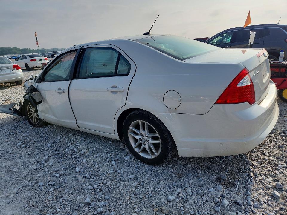 Auction sale of the 2012 Ford Fusion, vin: 3FAHP0GA5CR400806, lot number: 64309336