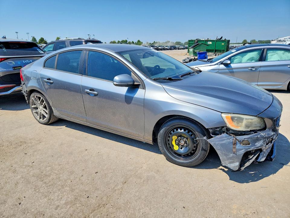 66446666 :رقم المزاد ، YV126MFL7H2422518 vin ، 2017 Volvo S60 مزاد بيع