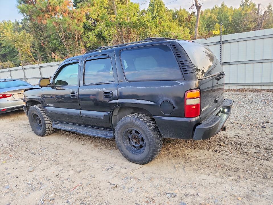 2003 Chevrolet Tahoe მანქანა იყიდება აუქციონზე, vin: 1GNEK13Z73J122456, აუქციონის ნომერი: 64712446