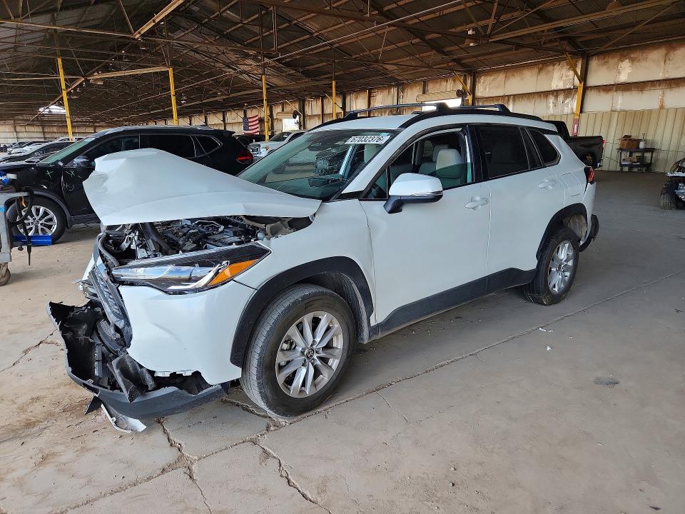 Продажа на аукционе авто 2024 Toyota Corolla Cross, vin: 7MUCAABG6RV098882, номер лота: 67032376