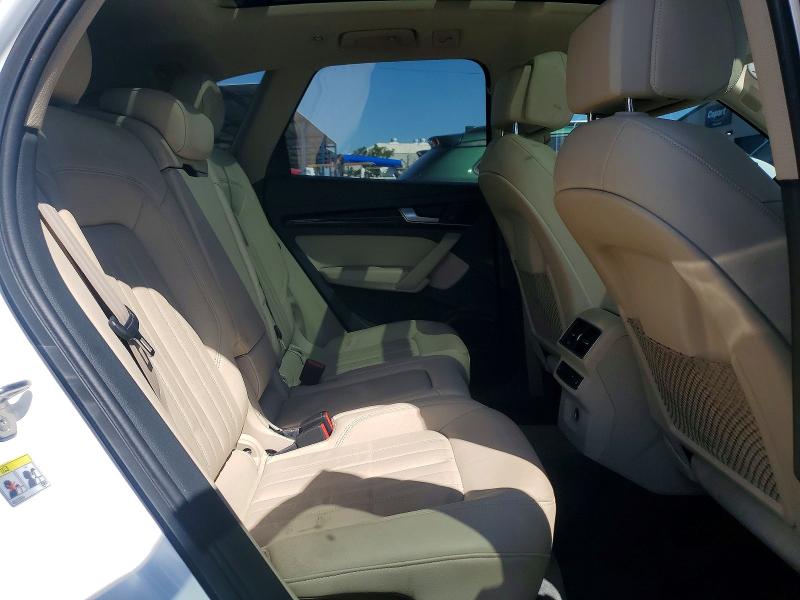 64289586 :رقم المزاد ، WA1BNAFY4J2245543 vin ، 2018 Audi Q5 مزاد بيع