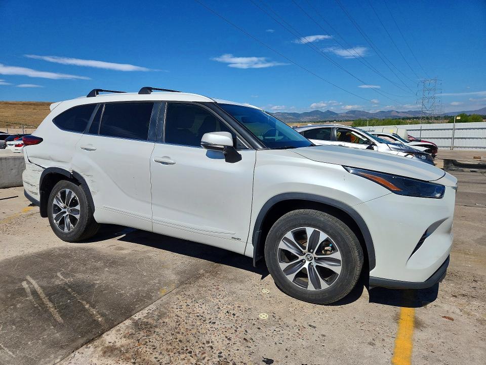 Aukcja sprzedaży 2023 Toyota Highlander Hybrid, vin: 5TDKBRCH2PS575927, numer aukcji: 65174826