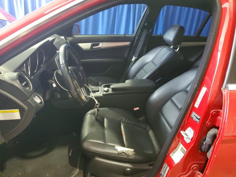 Продаж на аукціоні авто 2013 Mercedes-benz C, vin: WDDGF4HB0DR272680, номер лоту: 65154016
