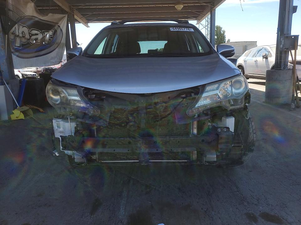 64905776 :رقم المزاد ، JTMRFREV8FD128812 vin ، 2015 Toyota Rav4 مزاد بيع