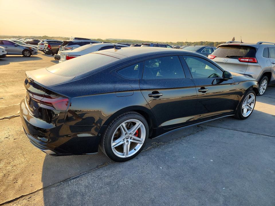Aukcja sprzedaży 2021 Audi A5, vin: WAUEACF58MA006231, numer aukcji: 65864526