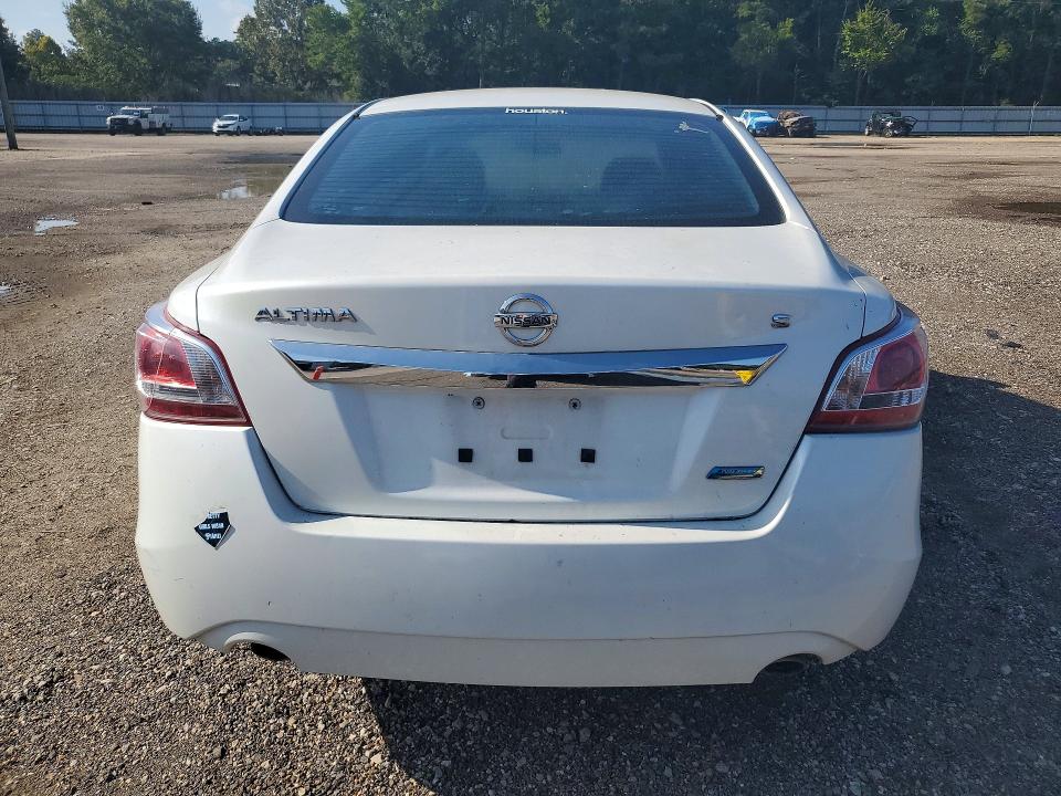 2013 Nissan Altima მანქანა იყიდება აუქციონზე, vin: 1N4AL3AP1DC106668, აუქციონის ნომერი: 65223136