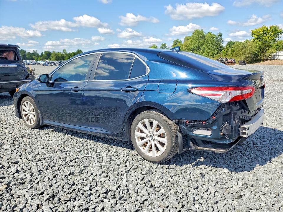 63650096 :رقم المزاد ، 4T1B11HK9KU854722 vin ، 2019 Toyota Camry مزاد بيع