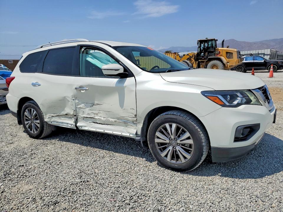 2018 Nissan Pathfinder მანქანა იყიდება აუქციონზე, vin: 5N1DR2MN1JC679104, აუქციონის ნომერი: 64645416