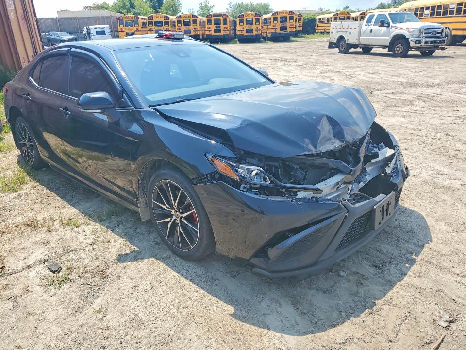 2021 Toyota Camry მანქანა იყიდება აუქციონზე, vin: 4T1S11BKXMU043619, აუქციონის ნომერი: 63608606