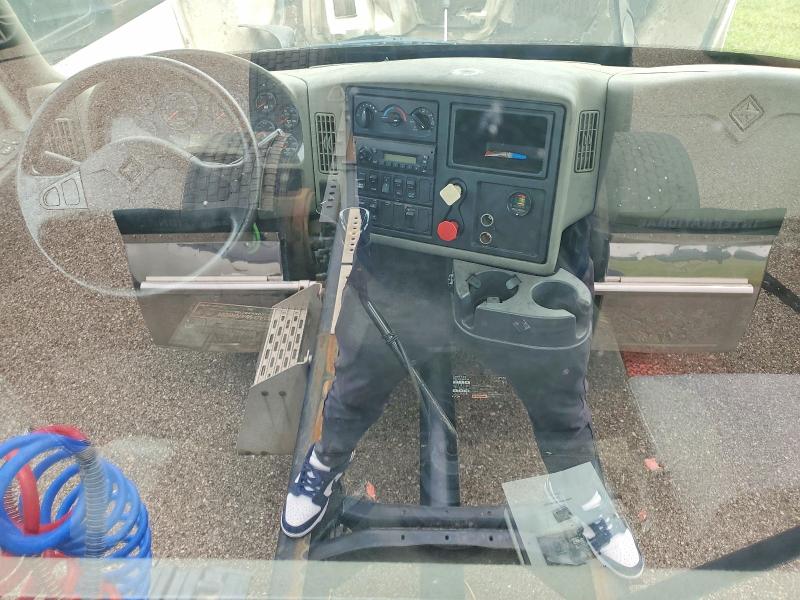 64389046 :رقم المزاد ، 1HSHXSJR9EH786923 vin ، 2014 International 8000 مزاد بيع