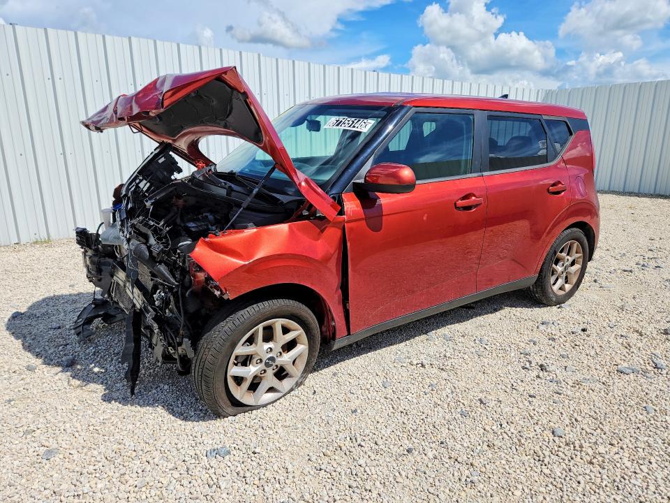 67155146 :رقم المزاد ، KNDJ23AU5P7860916 vin ، 2023 Kia Soul مزاد بيع