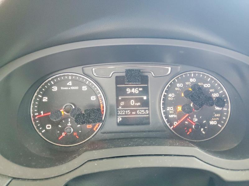 Продаж на аукціоні авто 2018 Audi Q3, vin: WA1BCCFS1JR021604, номер лоту: 64024326