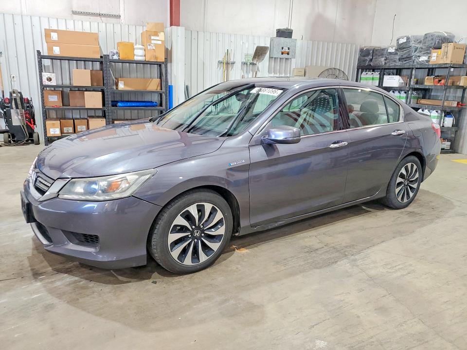 2015 Honda Accord მანქანა იყიდება აუქციონზე, vin: 1HGCR6F55FA010665, აუქციონის ნომერი: 65861096