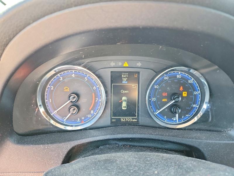 63937646 :رقم المزاد ، 2T1BURHE6HC747007 vin ، 2017 Toyota Corolla مزاد بيع