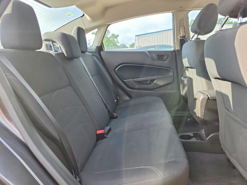 63746986 :رقم المزاد ، 3FADP4BJ2KM117417 vin ، 2019 Ford Fiesta مزاد بيع