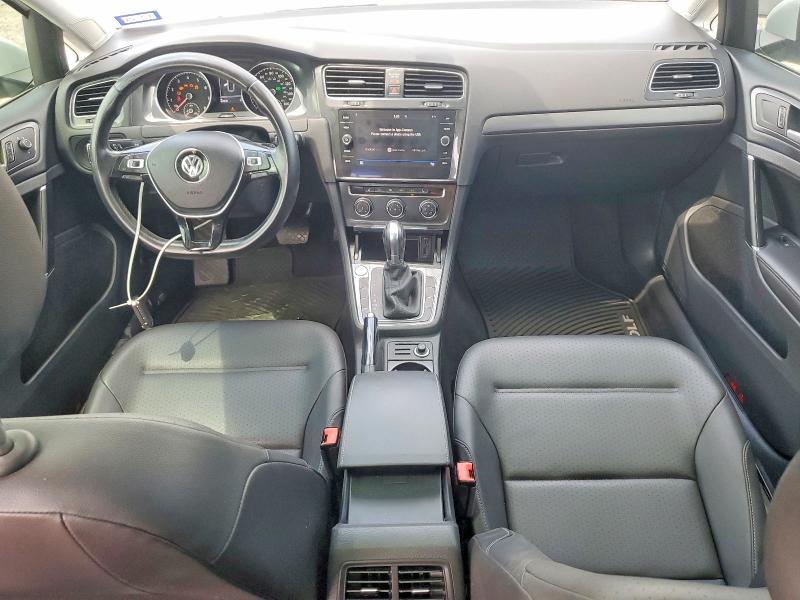 63413336 :رقم المزاد ، 3VWD17AU2JM751525 vin ، 2018 Volkswagen Golf Sportwagen مزاد بيع