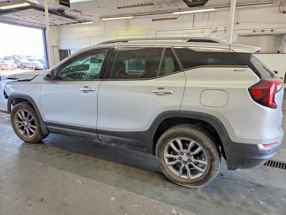 64284296 :رقم المزاد ، 3GKALVEV1NL229671 vin ، 2022 Gmc Terrain مزاد بيع