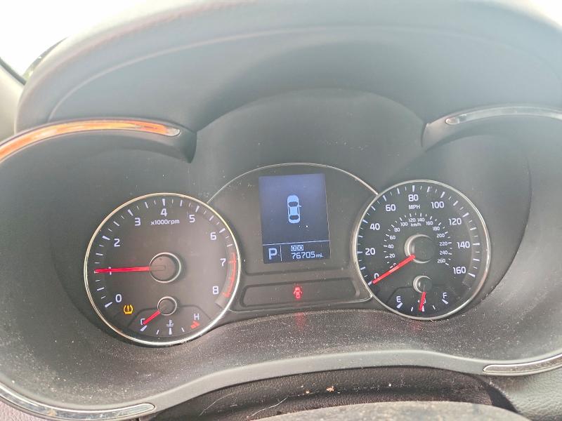 2015 Kia Forte მანქანა იყიდება აუქციონზე, vin: KNAFX4A88F5318412, აუქციონის ნომერი: 63498106