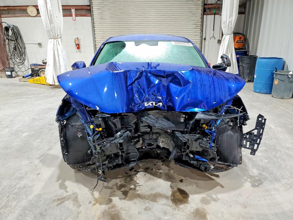 2025 Kia K4 მანქანა იყიდება აუქციონზე, vin: 3KPFT4DE8SE048466, აუქციონის ნომერი: 65822276