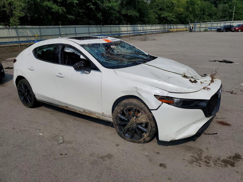 64840566 :رقم المزاد ، JM1BPBML9M1343121 vin ، 2021 Mazda 3 مزاد بيع