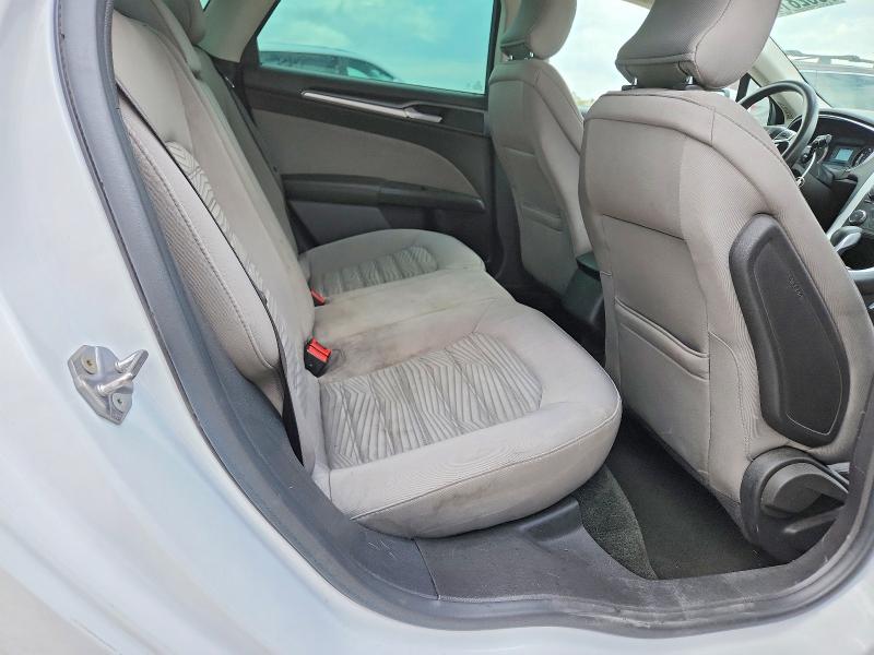 65281456 :رقم المزاد ، 3FA6P0G74GR333357 vin ، 2016 Ford Fusion مزاد بيع