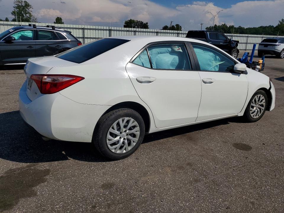 Продаж на аукціоні авто 2019 Toyota Corolla, vin: 5YFBURHEXKP906747, номер лоту: 66398946