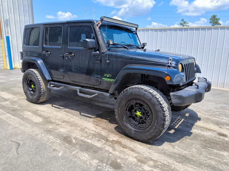 Продаж на аукціоні авто 2015 Jeep Wrangler Unlimited, vin: 1C4HJWEG3FL500508, номер лоту: 63126826
