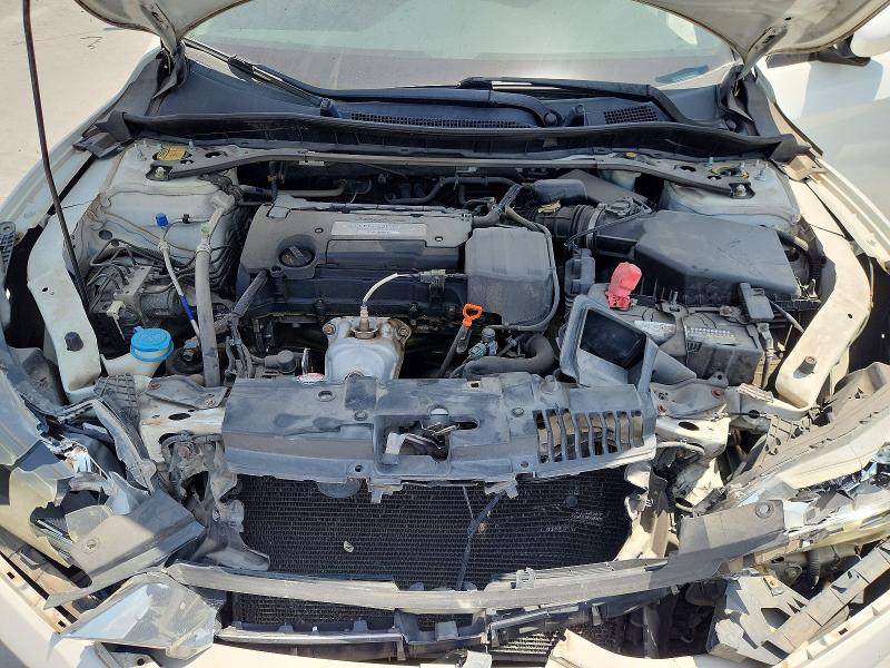 64241726 :رقم المزاد ، 1HGCR2F53FA115830 vin ، 2015 Honda Accord مزاد بيع